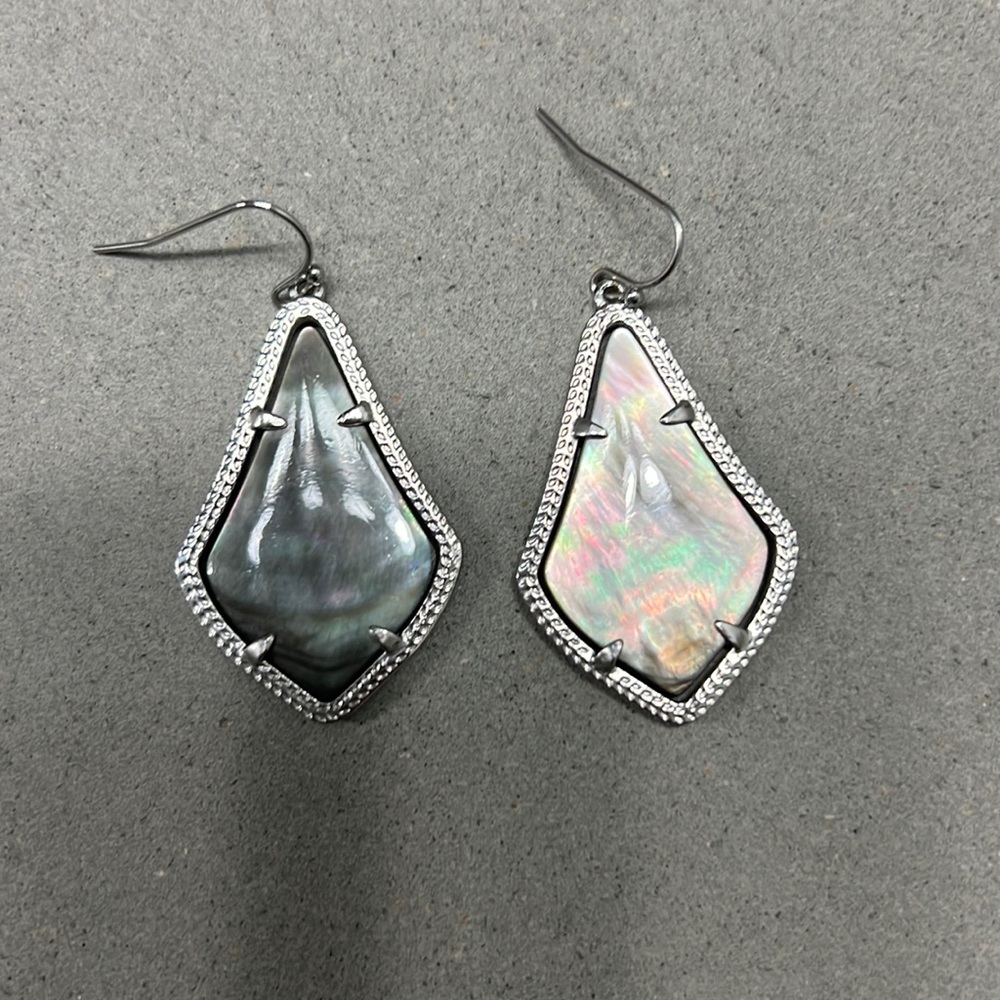 Kendra Scott earrings